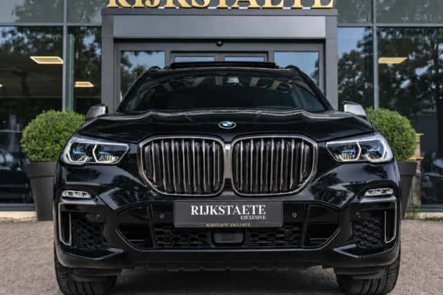 BMW X5 (2019) thumbnail 3