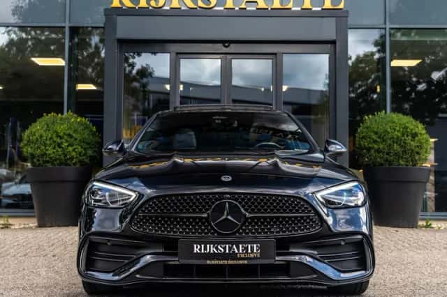 Mercedes-Benz C-Klasse (2023) thumbnail 3