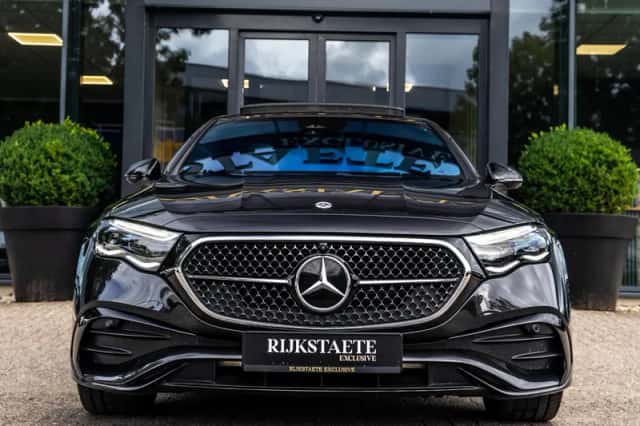 Mercedes-Benz E-Klasse (2024) thumbnail 3