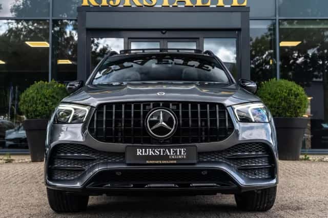 Mercedes-Benz GLE (2021) thumbnail 3