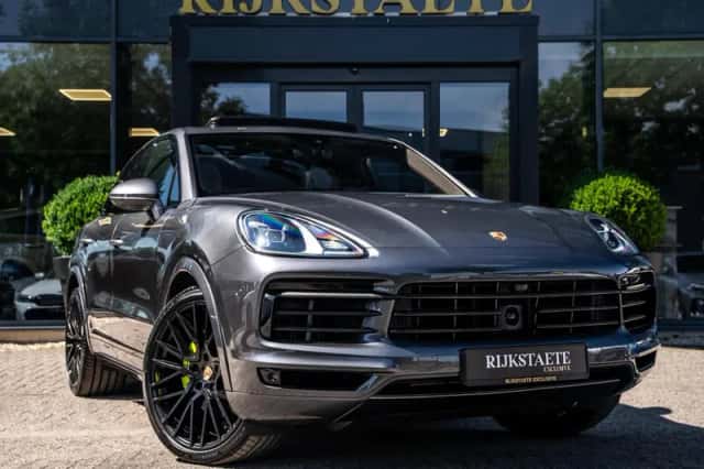 Porsche Cayenne (2019) thumbnail 5