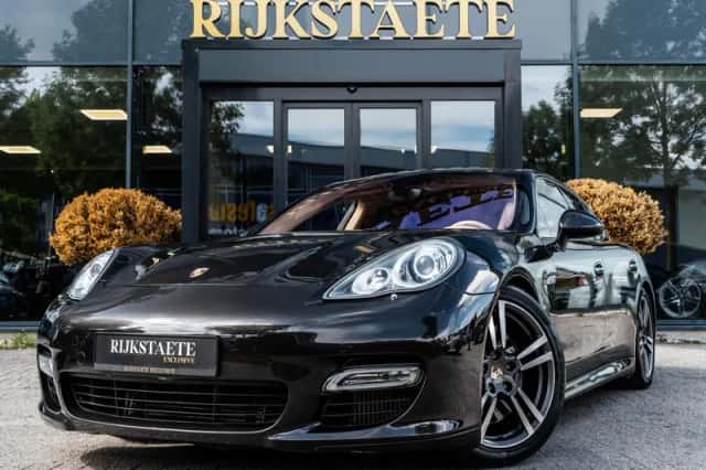 Porsche Panamera (2009) thumbnail 1