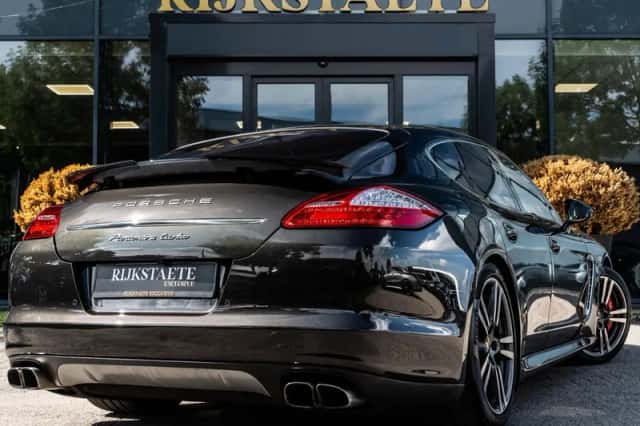 Porsche Panamera (2009) thumbnail 6