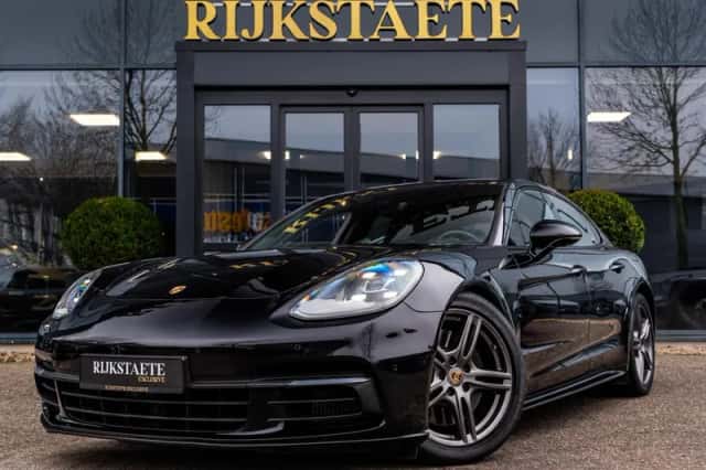 Porsche Panamera (2019) thumbnail 1