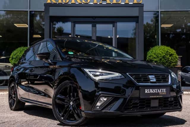 SEAT Ibiza (2023) thumbnail 5
