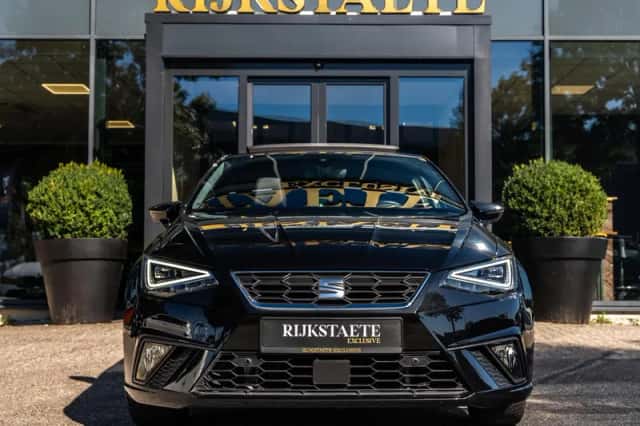 SEAT Ibiza (2024) thumbnail 3