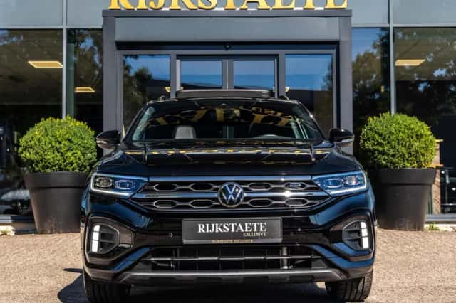 Volkswagen T-Roc (2025) thumbnail 3