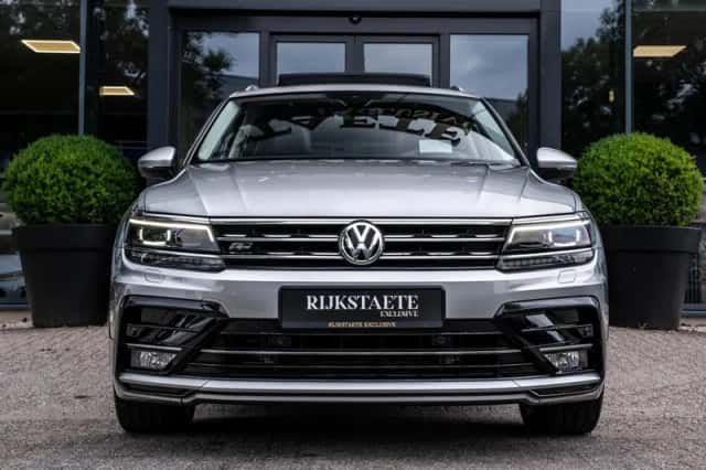 Volkswagen Tiguan (2017) thumbnail 3