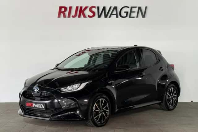 Toyota Yaris (2020) thumbnail 3