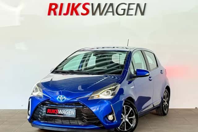 Toyota Yaris (2019) thumbnail 2