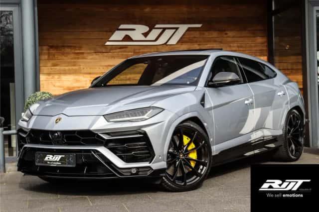 Lamborghini Urus (2022) thumbnail 1