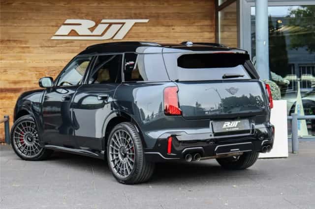 MINI Countryman (2024) thumbnail 3