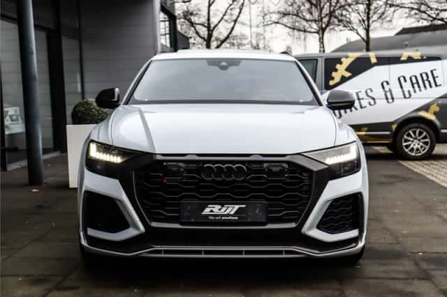 Audi RS Q8 (2021) thumbnail 2