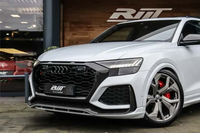 Audi RS Q8 (2021) thumbnail 3