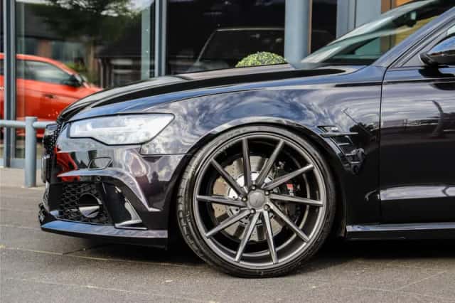 Audi RS 6 (2016) thumbnail 3