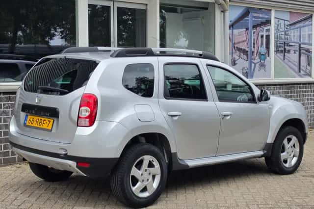 Dacia Duster (2011) thumbnail 5