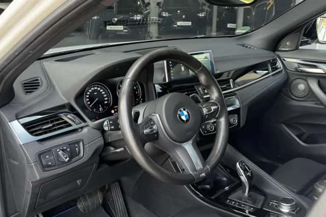 BMW X2 (2018) thumbnail 6