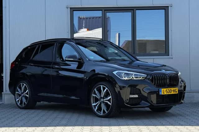 BMW X1 (2020) thumbnail 2