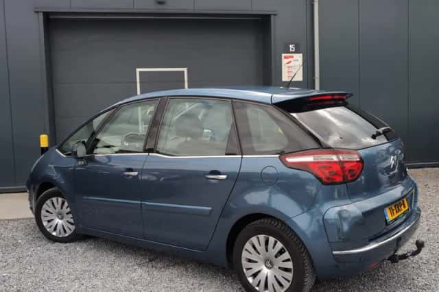 Citroën C4 Picasso (2011) thumbnail 3
