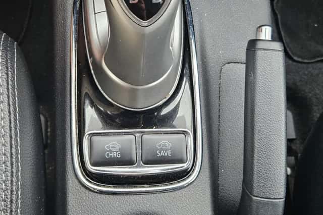 Mitsubishi Outlander (2013) thumbnail 5