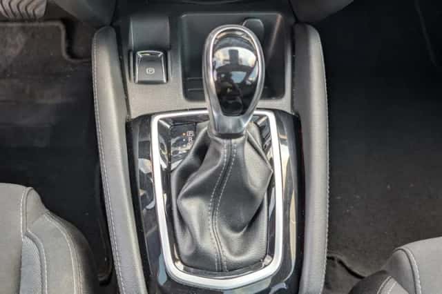Nissan Qashqai (2018) thumbnail 2