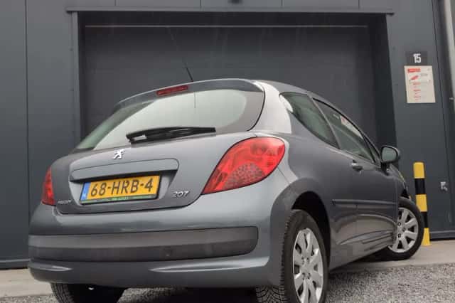 Peugeot 207 (2009) thumbnail 5