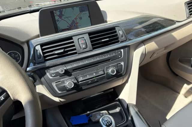 BMW 3-Serie (2013) thumbnail 6