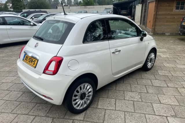 Fiat 500 (2016) thumbnail 3