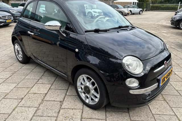 Fiat 500 (2010) thumbnail 3