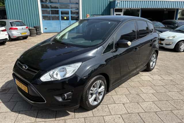 Ford C-Max (2015) thumbnail 1