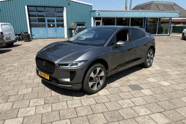 Jaguar I-Pace (2018) thumbnail 1