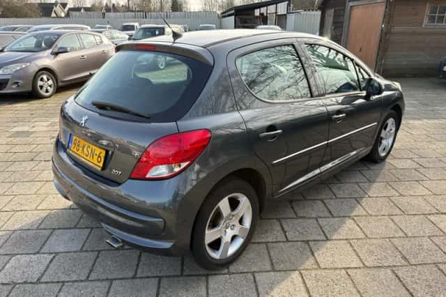 Peugeot 207 (2010) thumbnail 3