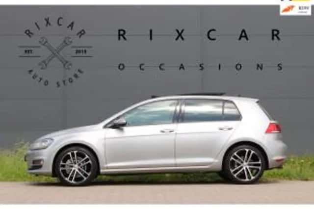 Volkswagen Golf (2012) thumbnail 1