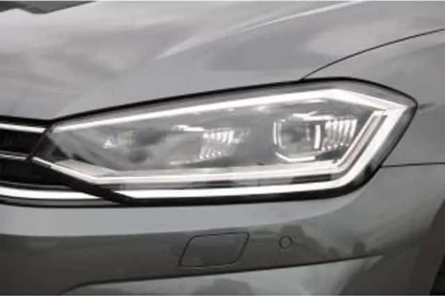 Volkswagen Golf (2018) thumbnail 4