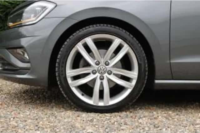 Volkswagen Golf (2018) thumbnail 5