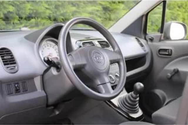Opel Agila (2011) thumbnail 6