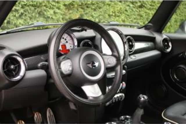 MINI Mini (2009) thumbnail 5