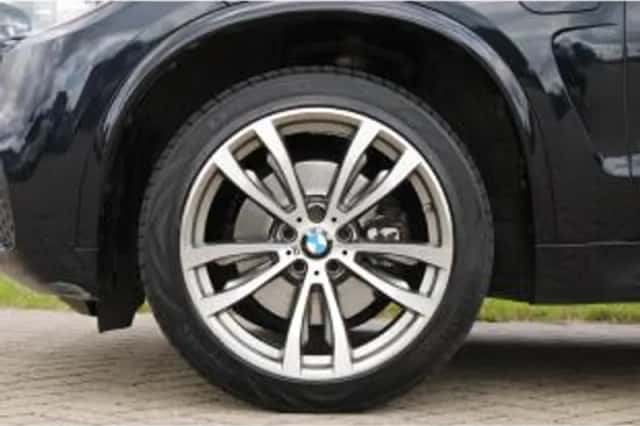 BMW X5 (2015) thumbnail 4