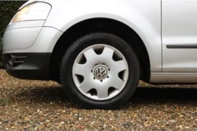 Volkswagen Fox (2005) thumbnail 4