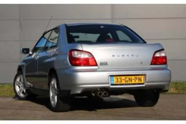 Subaru Impreza (2001) thumbnail 3