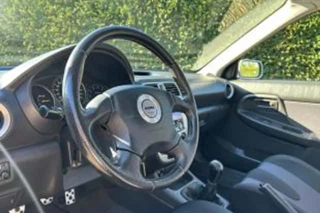 Subaru Impreza (2001) thumbnail 5