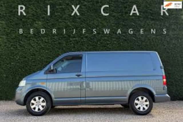 Volkswagen Transporter (2008) thumbnail 1