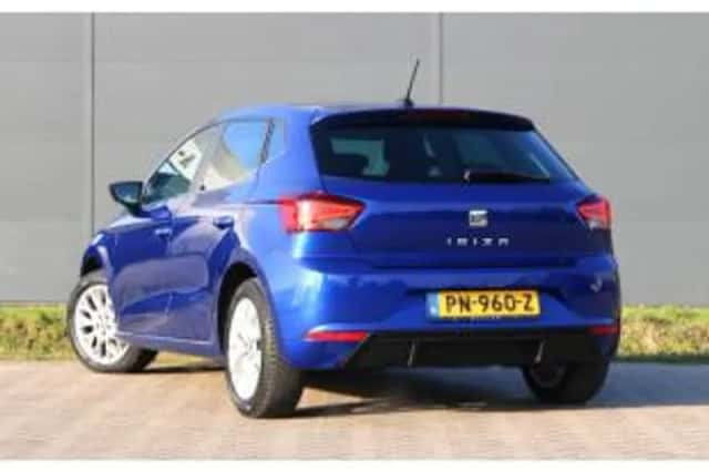 SEAT Ibiza (2017) thumbnail 3