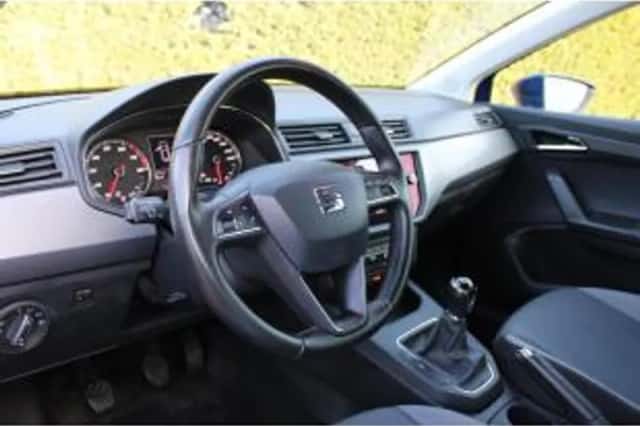 SEAT Ibiza (2017) thumbnail 5