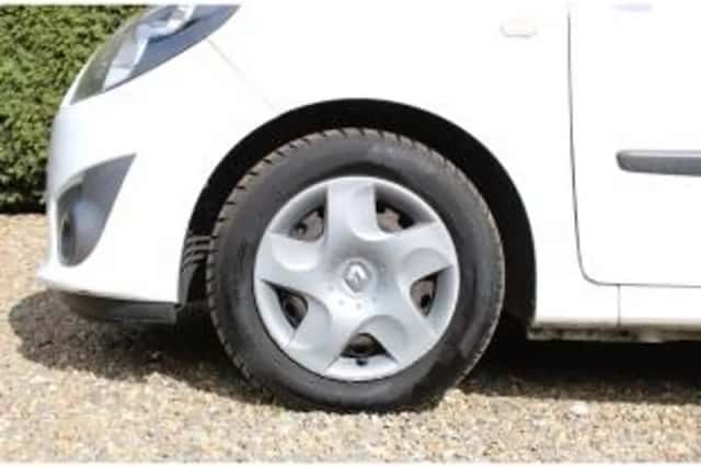 Renault Twingo (2011) thumbnail 4