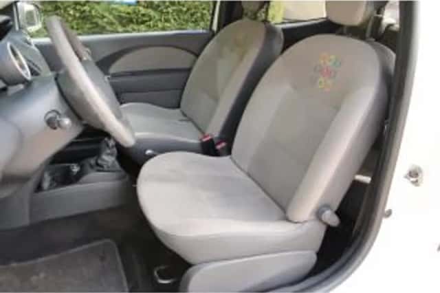 Renault Twingo (2011) thumbnail 6