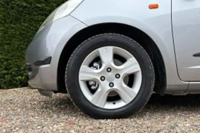 Honda Jazz (2010) thumbnail 4