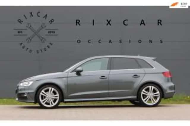 Audi A3 (2015) thumbnail 1