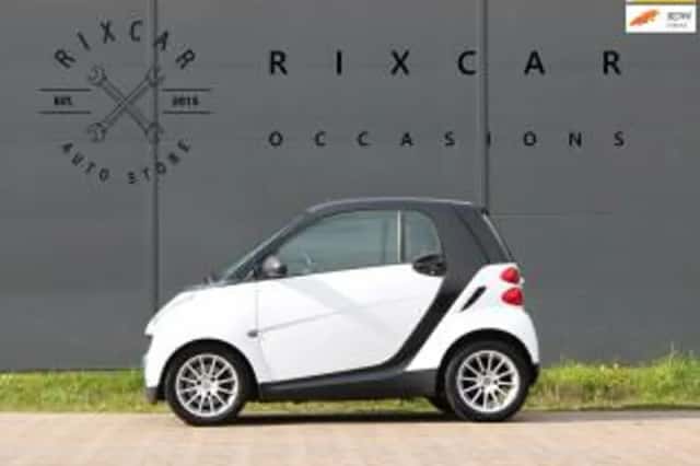 Smart Fortwo (2010) thumbnail 1