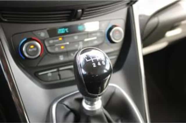 Ford C-Max (2016) thumbnail 6